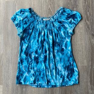 Claudia Richard blue and white tie dye blouse
